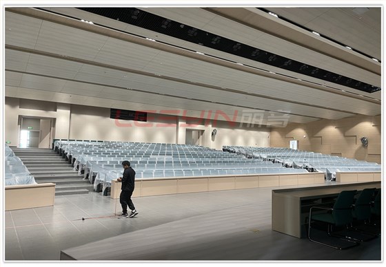 肇庆应用学院800人报告厅2