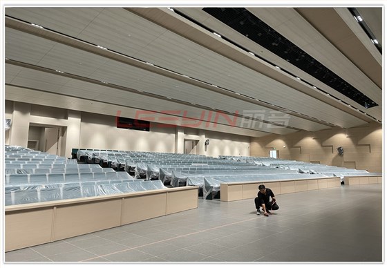 肇庆应用学院800人报告厅5