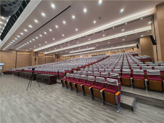南海实验学校报告厅